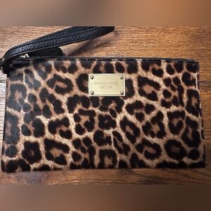 EUC Michael Kors Leopard Print Wristlet with Calf Hair